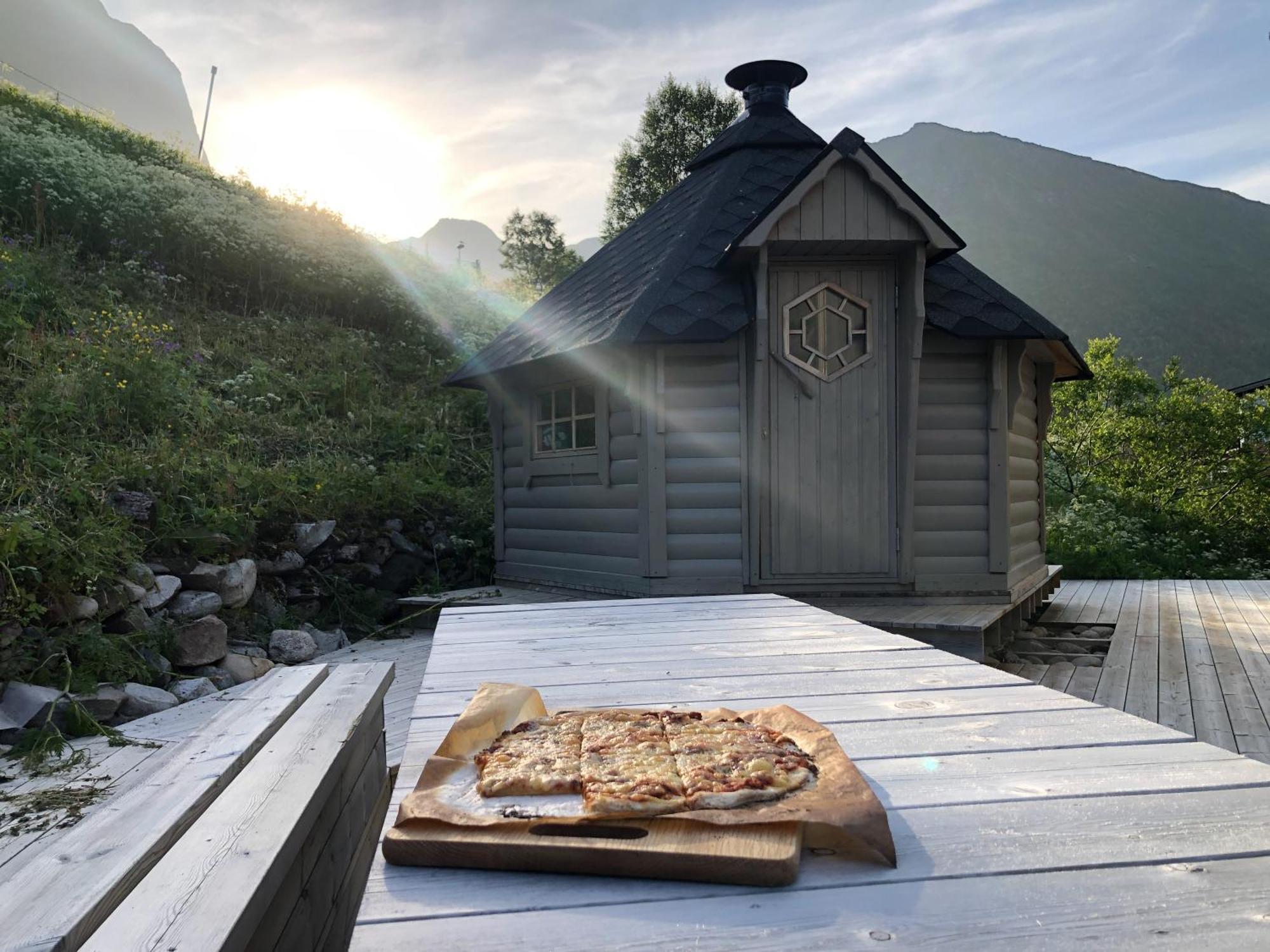 Vacation Home In Fjordgard With Views Of Segla And The Fjord Exterior foto